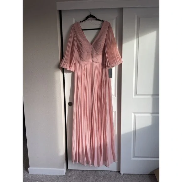 NWT Teri Jon Chiffon Puff Sleeve Pleated VNeck GownPink‎ Size 18 Dress $670